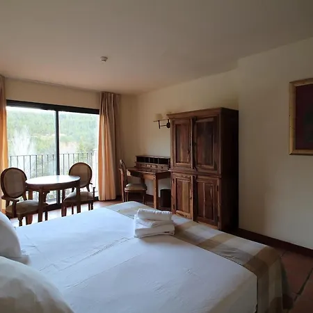 La Figuerola Hotel&restaurant 4*