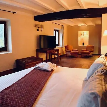 La Figuerola Hotel&restaurant 4*